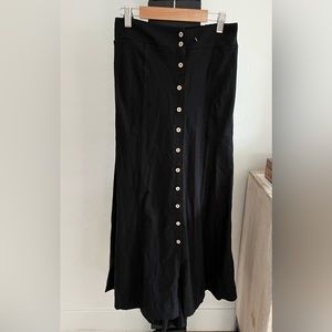 Free People Beach Jackie Midi Skirt in Black!!